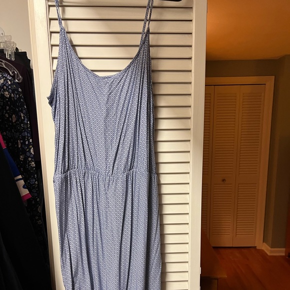 Old Navy Dresses & Skirts - Old navy size Xl thin straps dress